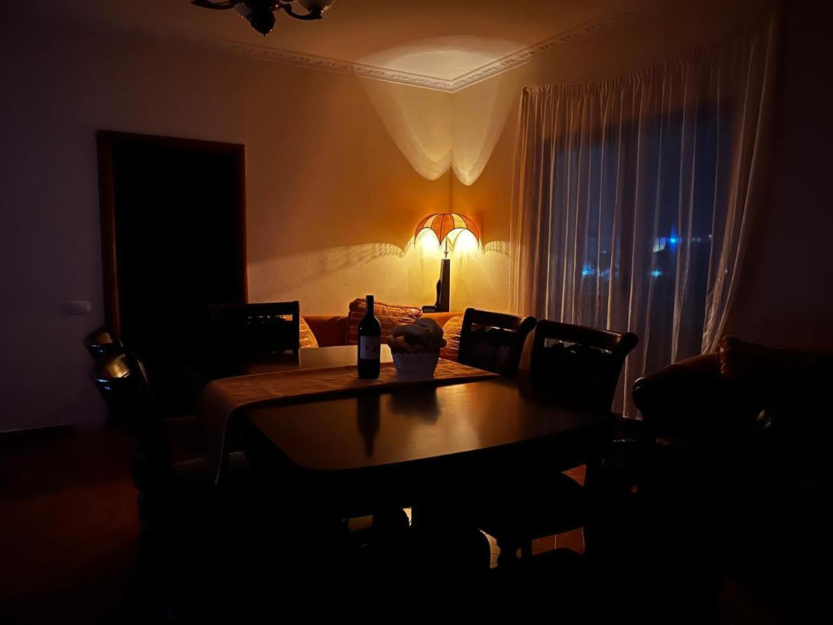 Sunny Riverside Tirana'S Oasis - Breakfast & Dinner Екстер'єр фото