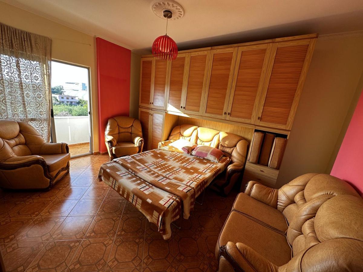 Sunny Riverside Tirana'S Oasis - Breakfast & Dinner Екстер'єр фото